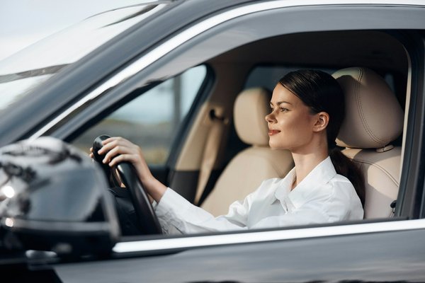 Vtc : des chauffeurs privés féminins pour un voyage en sérénité